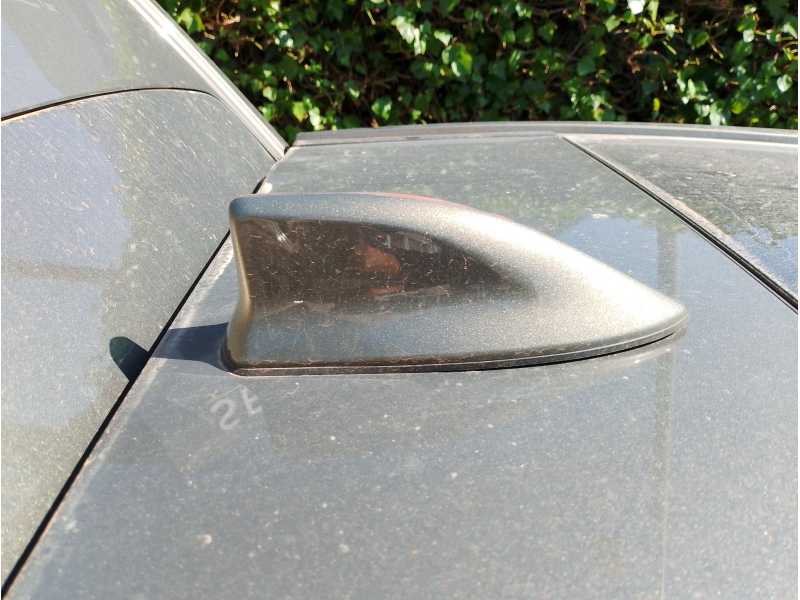 Recambio de antena para toyota yaris hybrid active referencia OEM IAM   
