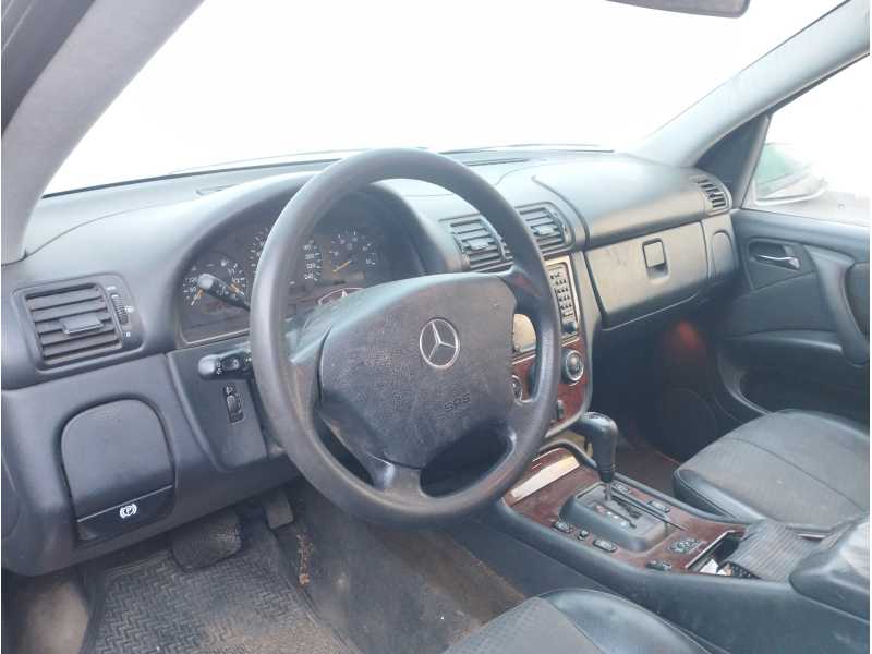Recambio de salpicadero para mercedes-benz clase m (w163) 2.7 cdi 20v cat referencia OEM IAM   