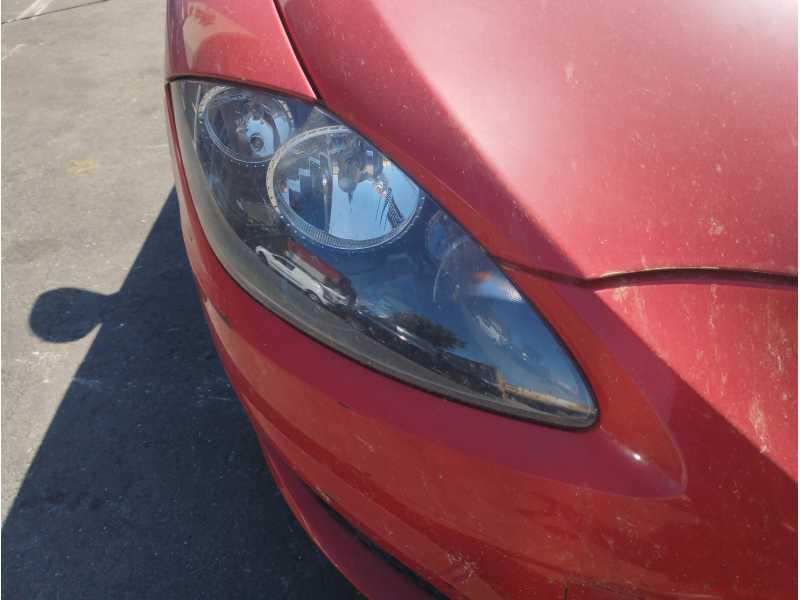 Recambio de faro derecho para seat leon (1p1) 1.6 tdi referencia OEM IAM   