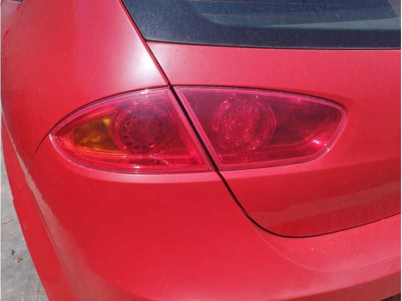 Recambio de piloto trasero izquierdo para seat leon (1p1) 1.6 tdi referencia OEM IAM   