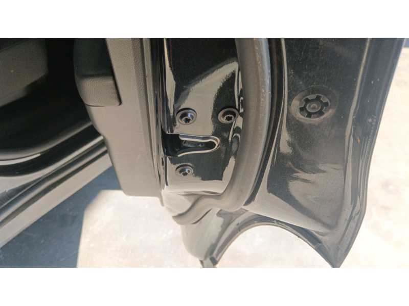 Recambio de cerradura puerta trasera derecha para chevrolet orlando (j309) 2.0 d referencia OEM IAM 13579566  