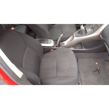 ASIENTO DELANTERO DERECHO 
