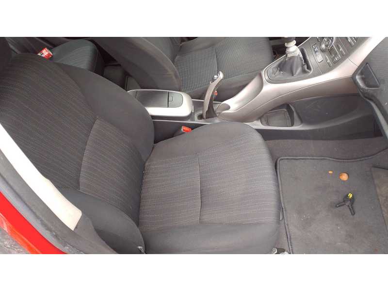 Recambio de asiento delantero derecho para toyota auris (_e15_) 2.0 d-4d (ade150_) referencia OEM IAM   