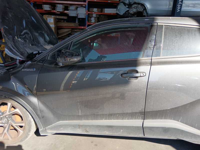 Recambio de puerta delantera izquierda para toyota c-hr (_x1_) 1.8 hybrid (zyx10_, zyx11_) referencia OEM IAM 67002F4010  