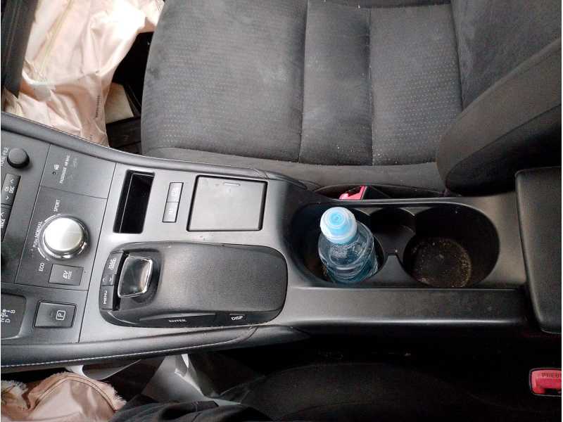 Recambio de consola central para lexus ct (zwa10_) 200h (zwa10_) referencia OEM IAM 5891076012C0  