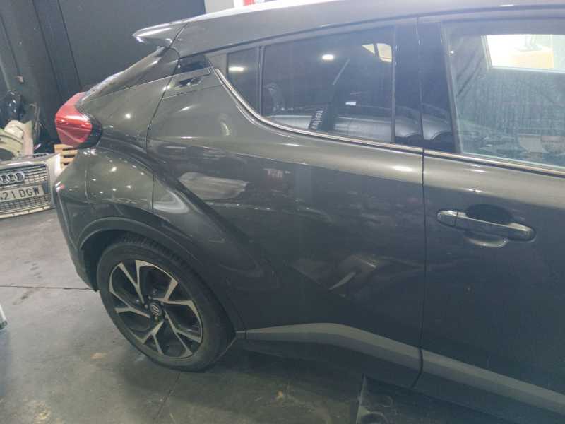 Recambio de puerta trasera derecha para toyota c-hr (_x1_) 1.8 hybrid (zyx10_, zyx11_) referencia OEM IAM 67003F4010  