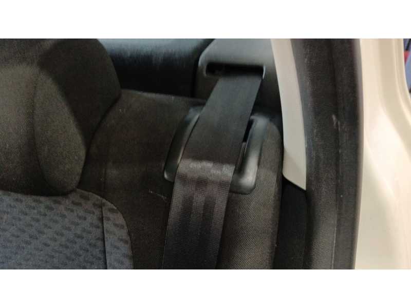 Recambio de cinturon seguridad trasero izquierdo para skoda fabia ii (542) 1.2 12v referencia OEM IAM 5J6857447A  