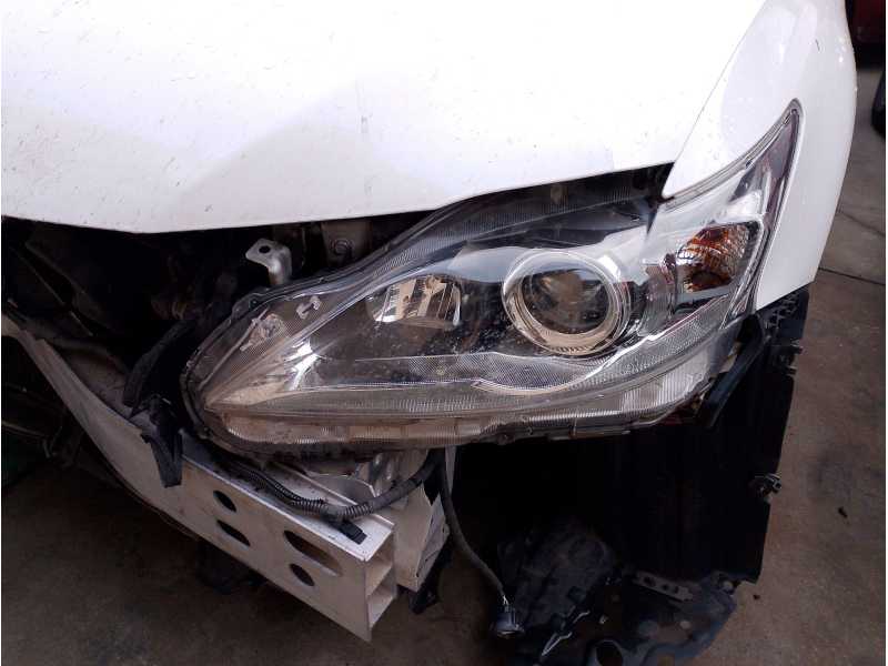 Recambio de faro izquierdo para lexus ct (zwa10_) 200h (zwa10_) referencia OEM IAM 8117076032  