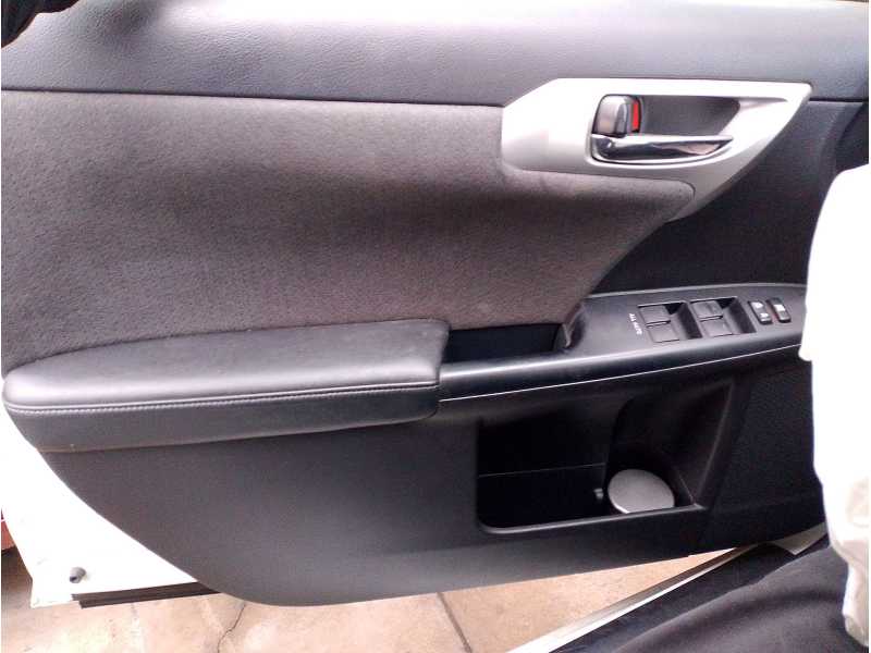 Recambio de guarnecido puerta delantera izquierda para lexus ct (zwa10_) 200h (zwa10_) referencia OEM IAM 6762076010C7  