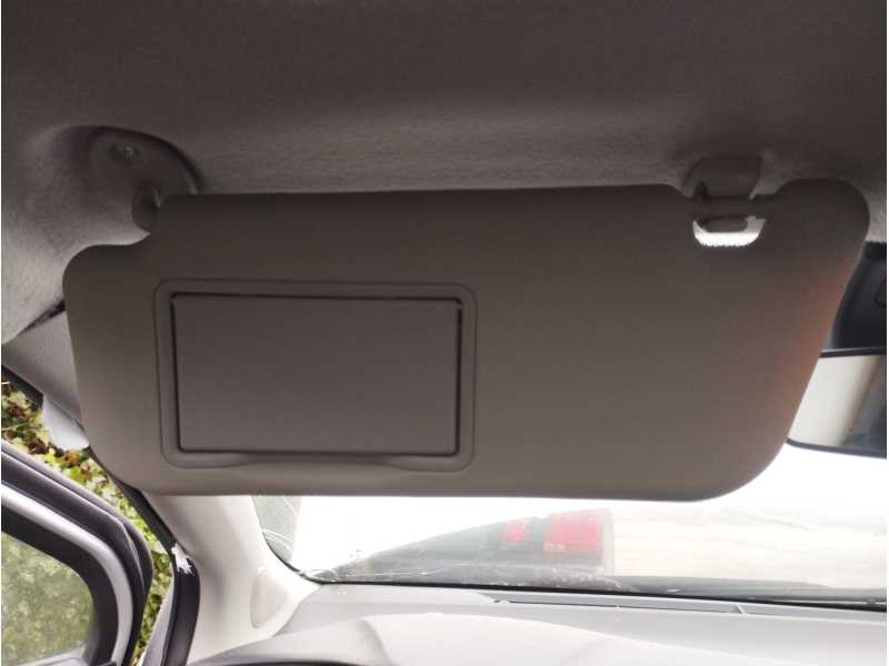 Recambio de parasol izquierdo para toyota yaris 1.5 16v cat referencia OEM IAM   