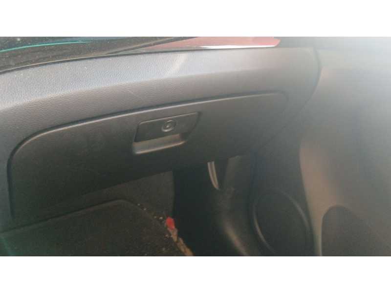 Recambio de guantera para chevrolet orlando (j309) 2.0 d referencia OEM IAM   