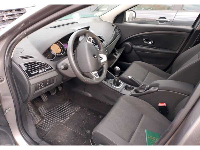Recambio de volante para renault megane iii hatchback (bz0/1_, b3_) 1.5 dci (bz0c) referencia OEM IAM 484001175R  