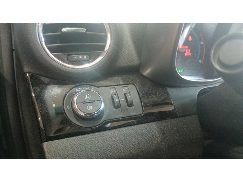 Recambio de mando luces para chevrolet orlando (j309) 2.0 d referencia OEM IAM   