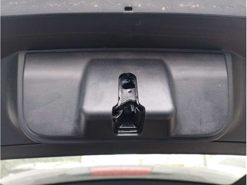 Recambio de cerradura maletero / porton para lexus ux (za10) referencia OEM IAM 6935076040  