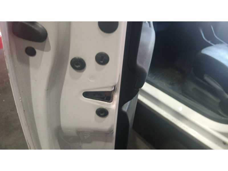 Recambio de cerradura puerta delantera izquierda para skoda fabia ii (542) 1.2 12v referencia OEM IAM 5N1837015C  