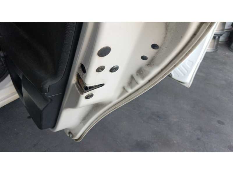 Recambio de cerradura puerta trasera derecha para skoda fabia ii (542) 1.2 12v referencia OEM IAM 5N0839016D  