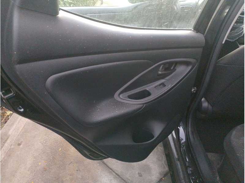 Recambio de guarnecido puerta trasera izquierda para toyota yaris (_p21_, _pa1_, _ph1_) 1.5 hybrid (mxph10) referencia OEM IAM 6