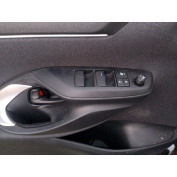 MANDO ELEVALUNAS DELANTERO IZQUIERDO 840400D020 