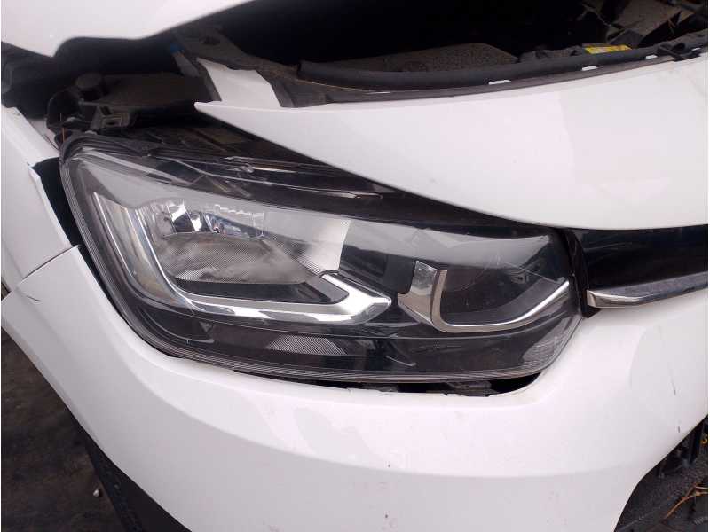 Recambio de faro derecho para toyota proace verso referencia OEM IAM SU001B1698  