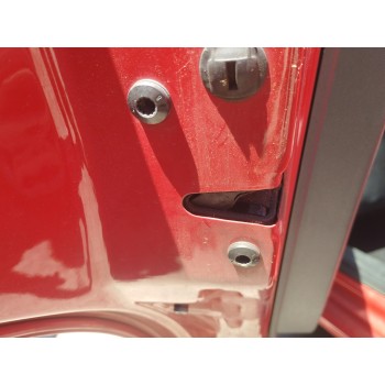 CERRADURA PUERTA TRASERA IZQUIERDA 