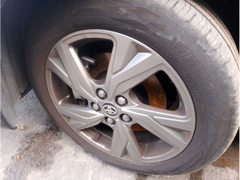 Recambio de mangueta delantera izquierda para toyota yaris (_p21_, _pa1_, _ph1_) 1.5 hybrid (mxph10) referencia OEM IAM 1024W387