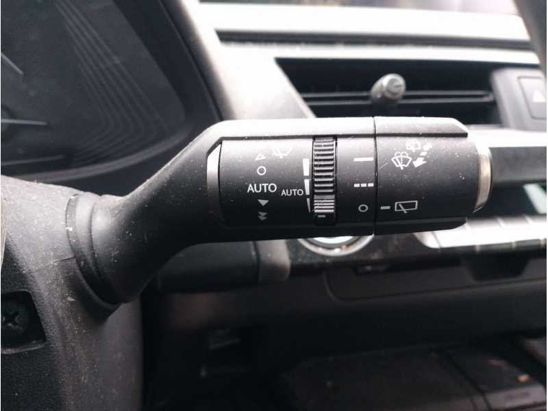 Recambio de mando limpia para lexus ux (za10) referencia OEM IAM   