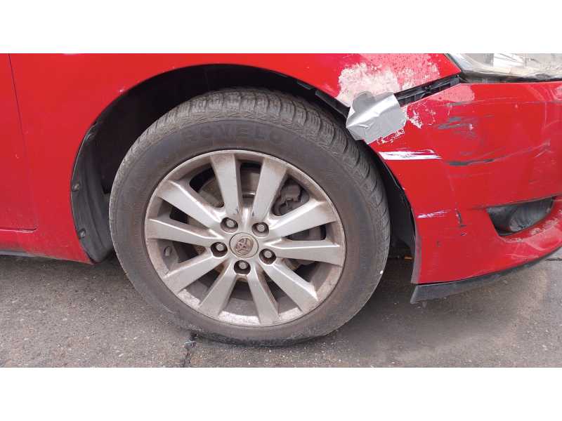Recambio de mangueta delantera derecha para toyota auris (_e15_) 2.0 d-4d (ade150_) referencia OEM IAM   