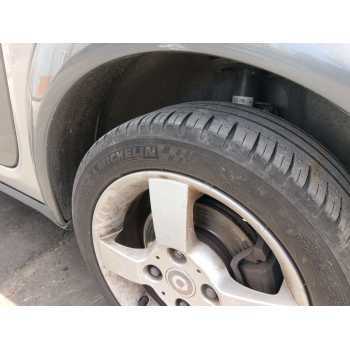 PASO DE RUEDA DELANTERO DERECHO A4546980030 