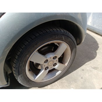 PASO DE RUEDA TRASERO IZQUIERDO A4546980330 