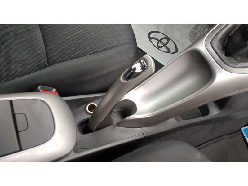 Recambio de palanca freno de mano para toyota auris (_e15_) 2.0 d-4d (ade150_) referencia OEM IAM   