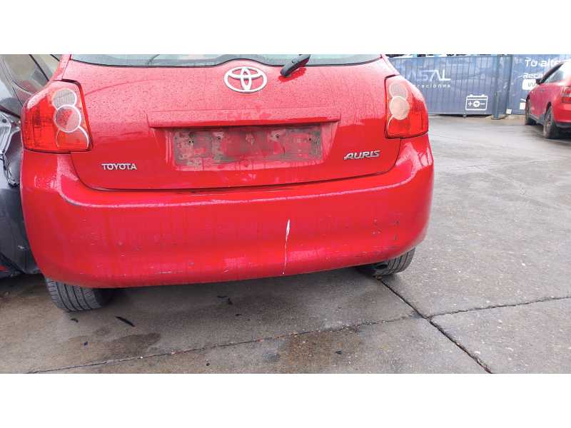 Recambio de paragolpes trasero para toyota auris (_e15_) 2.0 d-4d (ade150_) referencia OEM IAM   