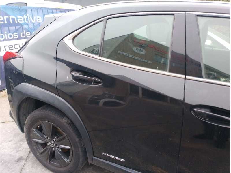 Recambio de puerta trasera derecha para lexus ux (za10) referencia OEM IAM 6700379035  