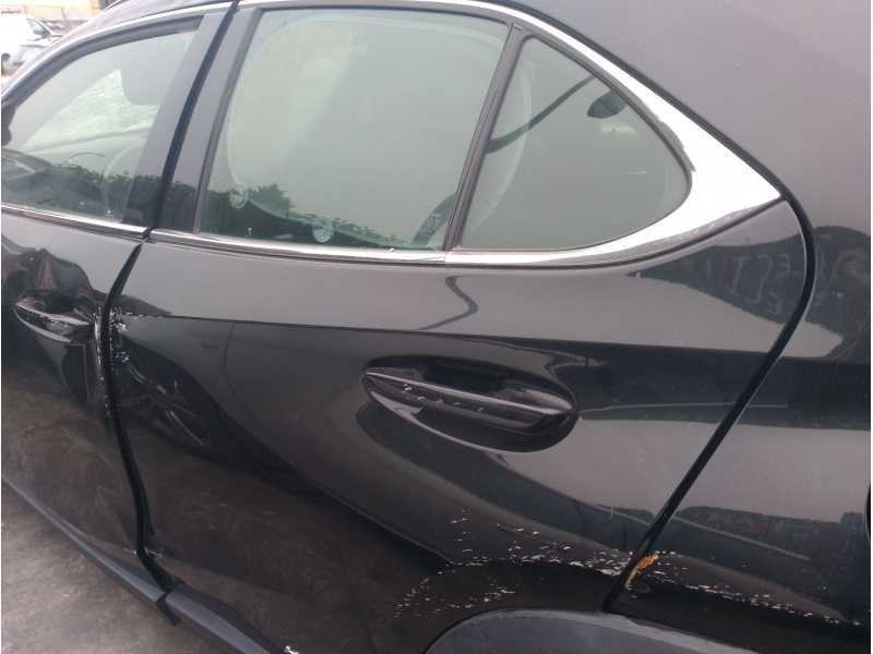 Recambio de puerta trasera izquierda para lexus ux (za10) referencia OEM IAM 6700479015  