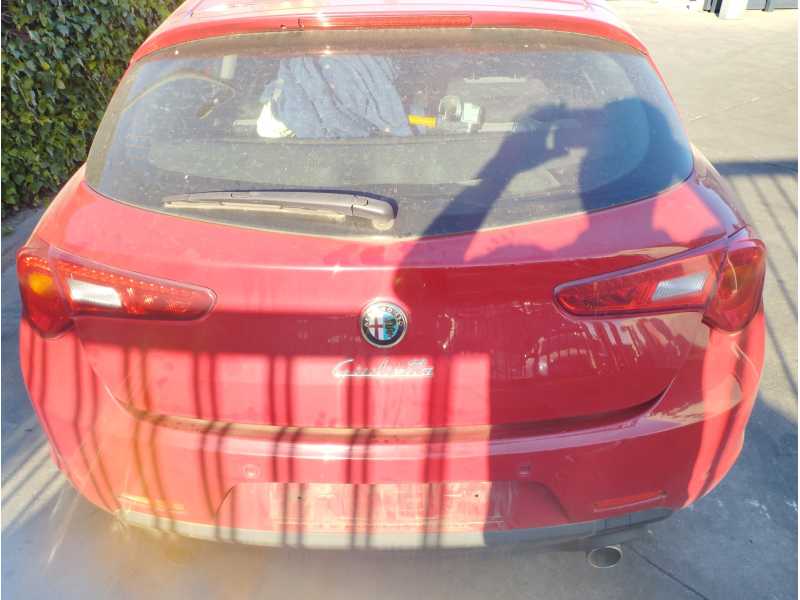 Recambio de porton trasero para alfa romeo giulietta (191) distinctive referencia OEM IAM   