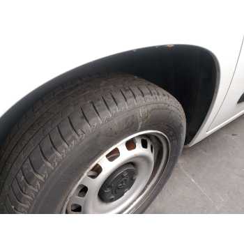 PASO DE RUEDA TRASERO DERECHO SU001B0034 