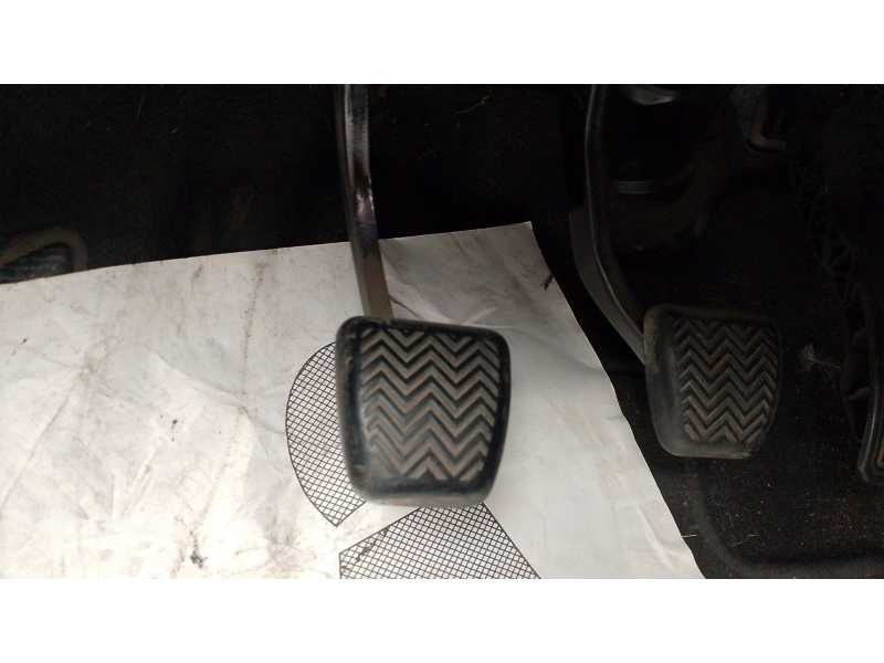 Recambio de pedal embrague para toyota auris (_e15_) 2.0 d-4d (ade150_) referencia OEM IAM   