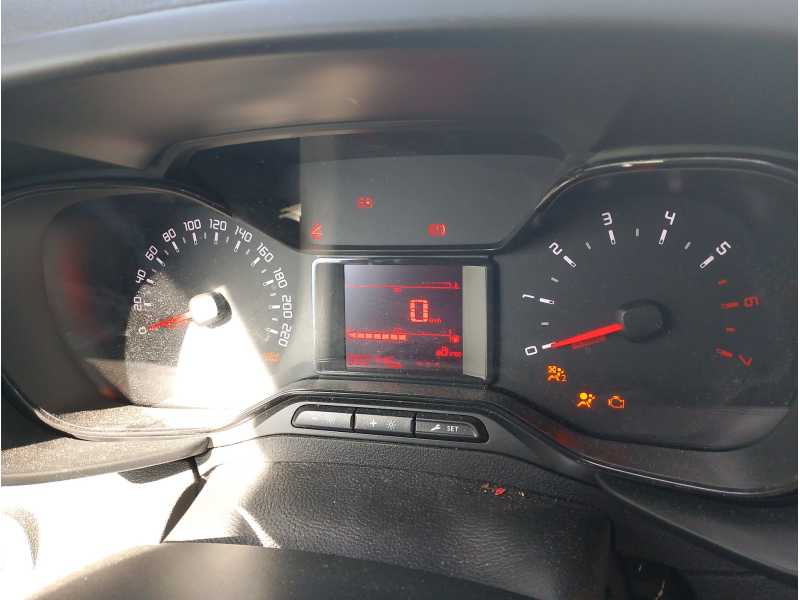 Recambio de cuadro instrumentos para toyota proace verso 1.6 d-4d cat referencia OEM IAM   