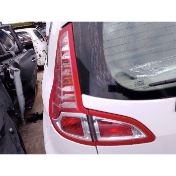 PILOTO TRASERO IZQUIERDO 265558940R 