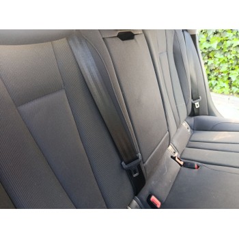 CINTURON SEGURIDAD TRASERO CENTRAL 8W0857807V04 