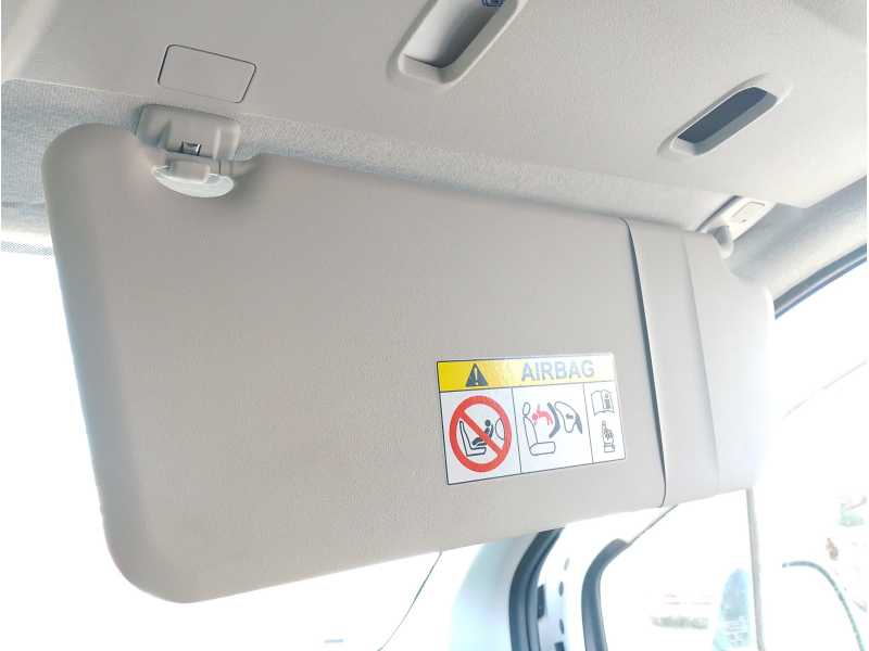 Recambio de parasol derecho para toyota proace verso 1.6 d-4d cat referencia OEM IAM   