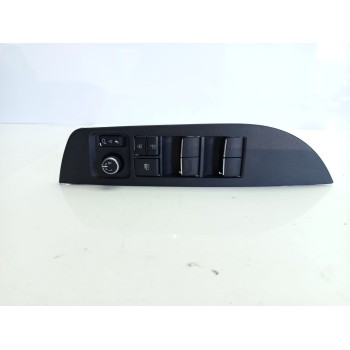 MANDO ELEVALUNAS DELANTERO IZQUIERDO 8404002280 8404002160 / q18043703
