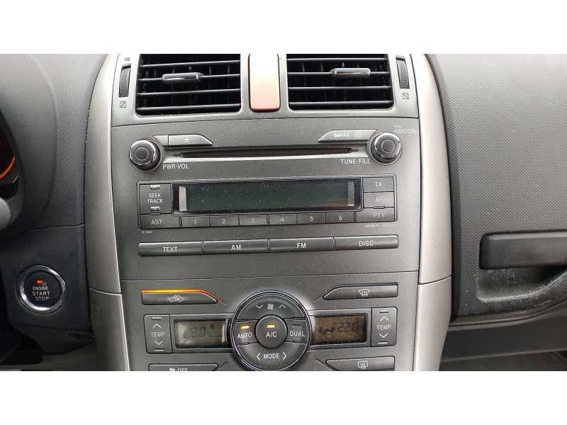 Recambio de sistema audio / radio cd para toyota auris (_e15_) 2.0 d-4d (ade150_) referencia OEM IAM   
