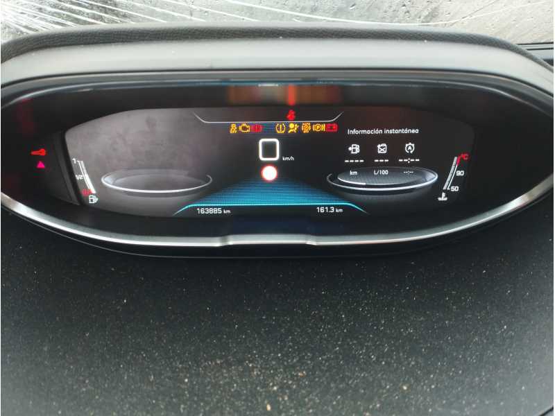 Recambio de cuadro instrumentos para peugeot 3008 1.2 12v e-thp referencia OEM IAM   