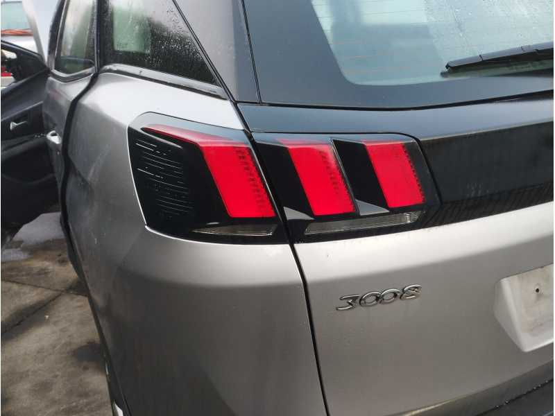 Recambio de piloto trasero izquierdo para peugeot 3008 1.2 12v e-thp referencia OEM IAM   