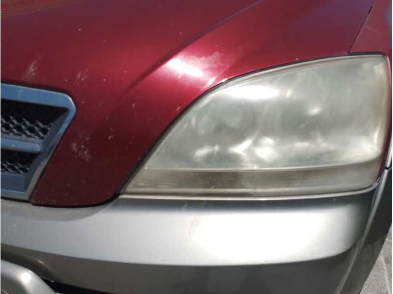 Recambio de faro izquierdo para kia sorento 2.5 crdi cat referencia OEM IAM   