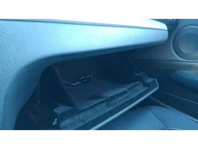 Recambio de guantera para bmw 1 (e87) 116 i referencia OEM IAM 51166982682  