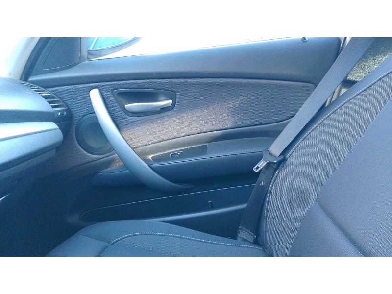 Recambio de guarnecido puerta delantera derecha para bmw 1 (e87) 116 i referencia OEM IAM 51419121146  