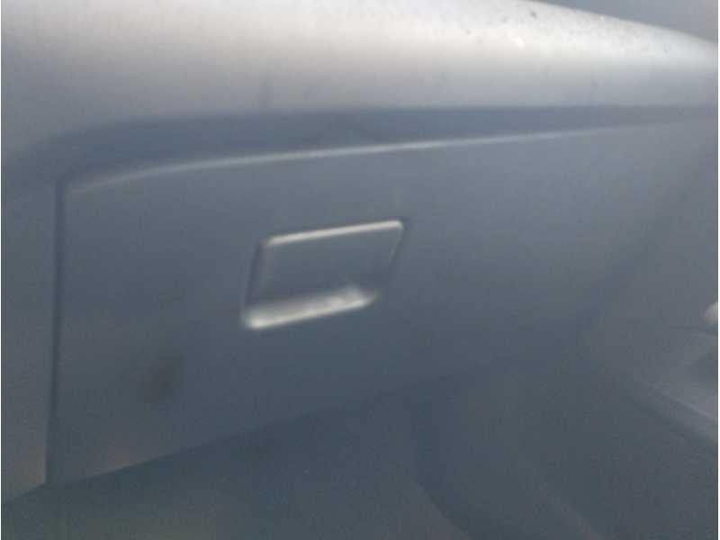 Recambio de guantera para toyota yaris 1.5 16v cat referencia OEM IAM   