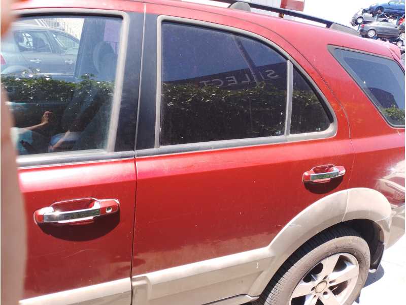 Recambio de puerta trasera izquierda para kia sorento 2.5 crdi cat referencia OEM IAM   