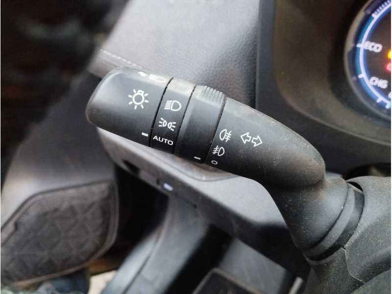 Recambio de mando luces para toyota rav4 referencia OEM IAM   